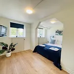 Aday - 2 Bedroom Close To Hospital *