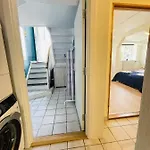 Aday - 2 Bedroom Close To Hospital Lägenhet