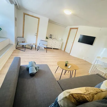 Aday - 2 Bedroom Close To Hospital Ålborg