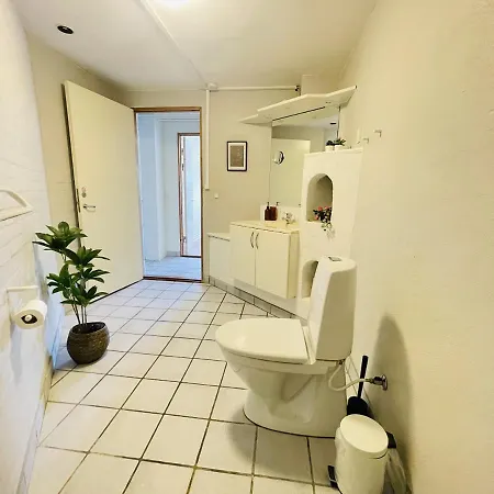 Aday - 2 Bedroom Close To Hospital * Aalborg