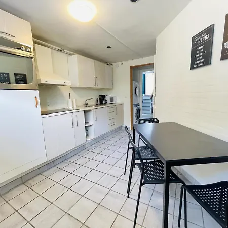 Aday - 2 Bedroom Close To Hospital Appartamento